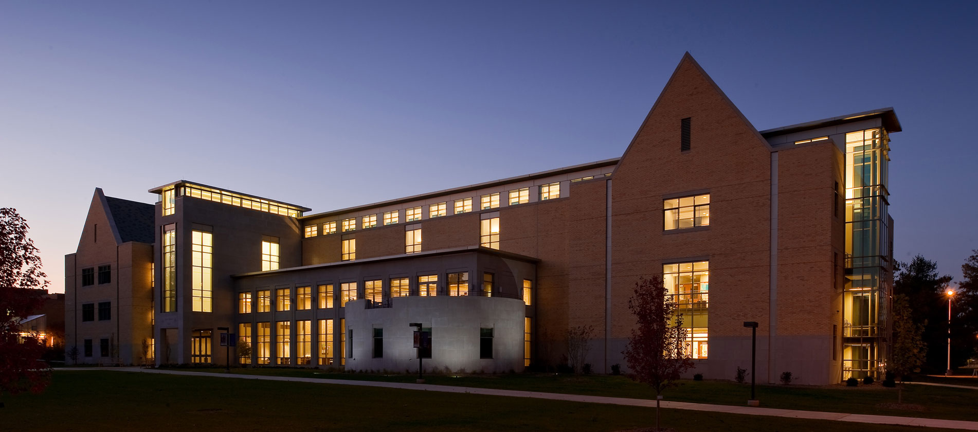 St. Mary’s College Spes Unica Hall | Alliance Architects